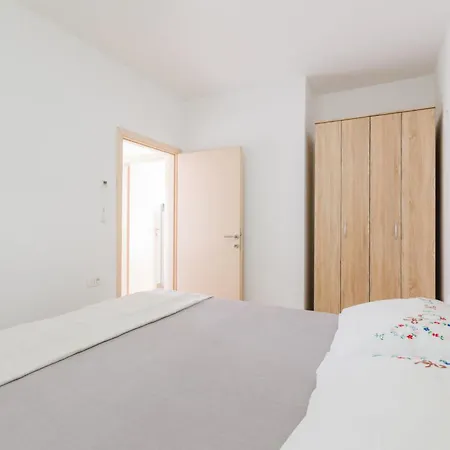 Leng Apartmán